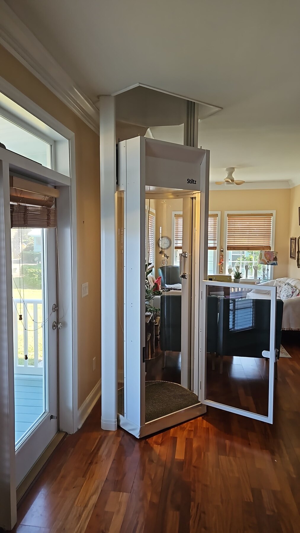 Duo Vista with its full-height door open